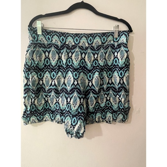 Wildfox Pants - Wildfox Women Teal Navy Ikat Medallion Print Elastic Waist Shorts‎ Size L